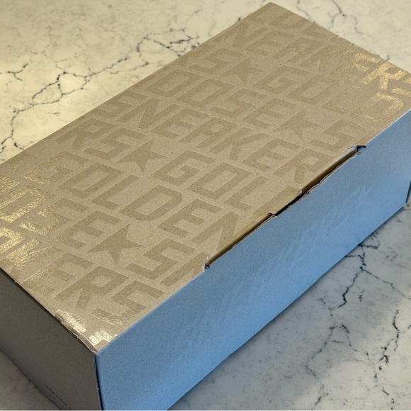 Golden Goose Superstar Classic - Men's Size 42 - Picture 8 of 12